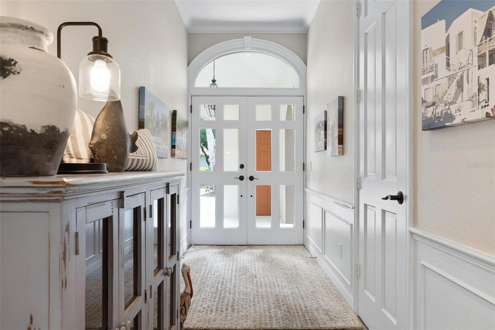 57 CAYMAN ISLES BOULEVARD