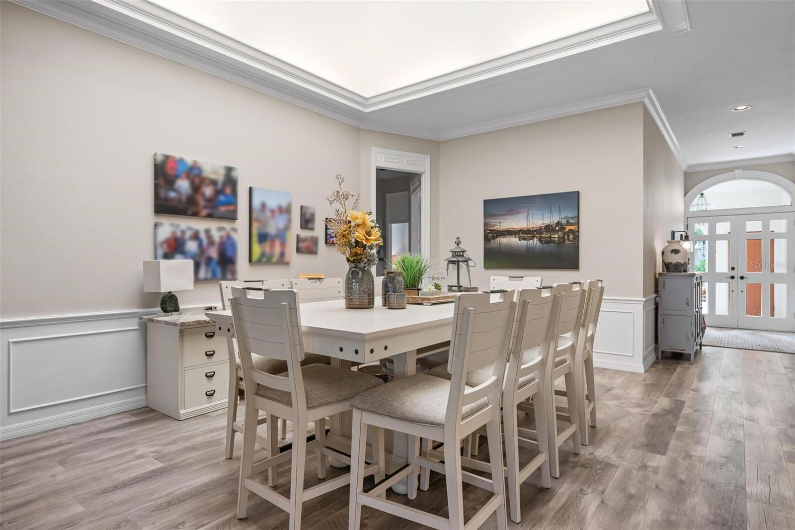 57 CAYMAN ISLES BOULEVARD