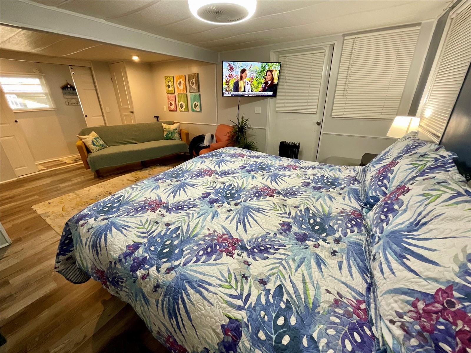 HOLIDAY VILLAGE CO-OP M/H UNREC - Residential