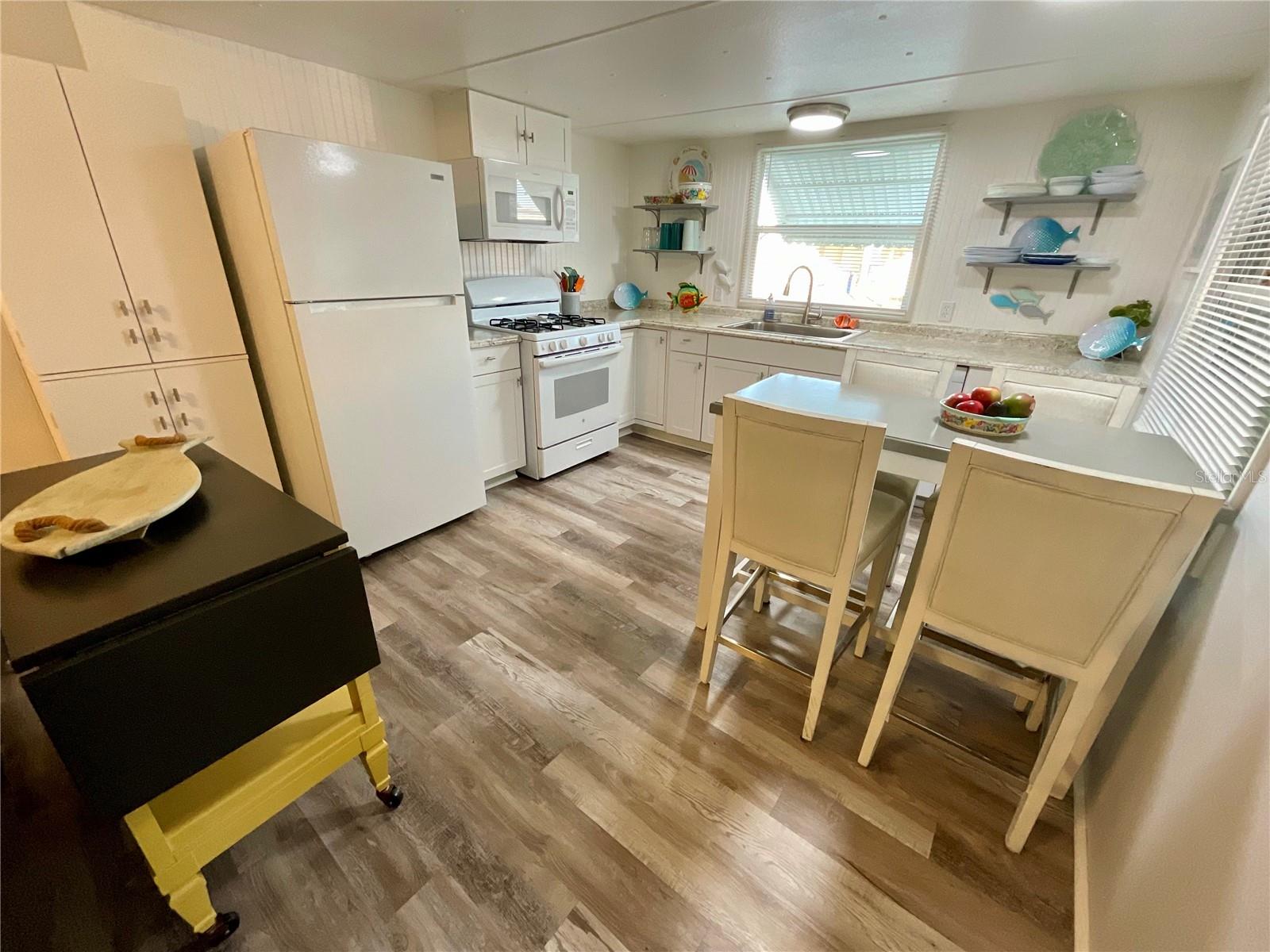 HOLIDAY VILLAGE CO-OP M/H UNREC - Residential