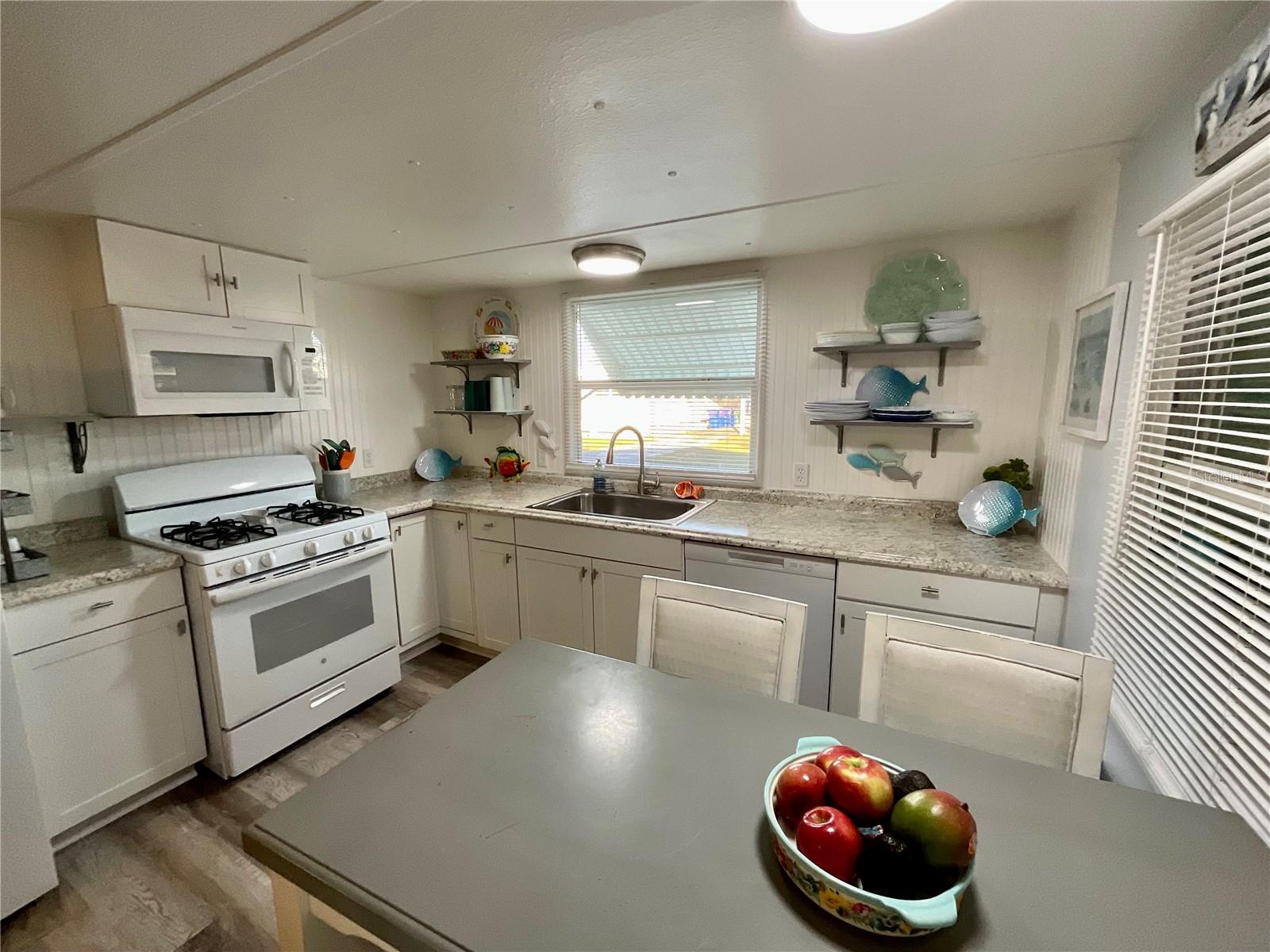 HOLIDAY VILLAGE CO-OP M/H UNREC - Residential