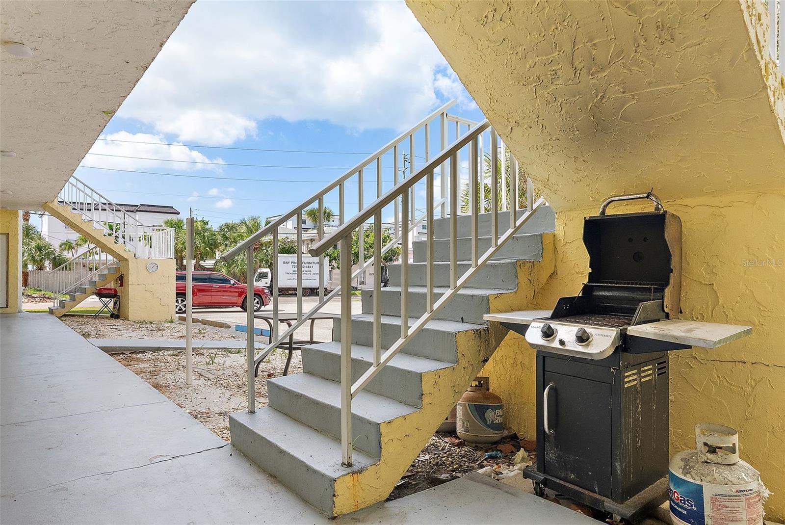 CAREFREE APTS CONDO - Residential