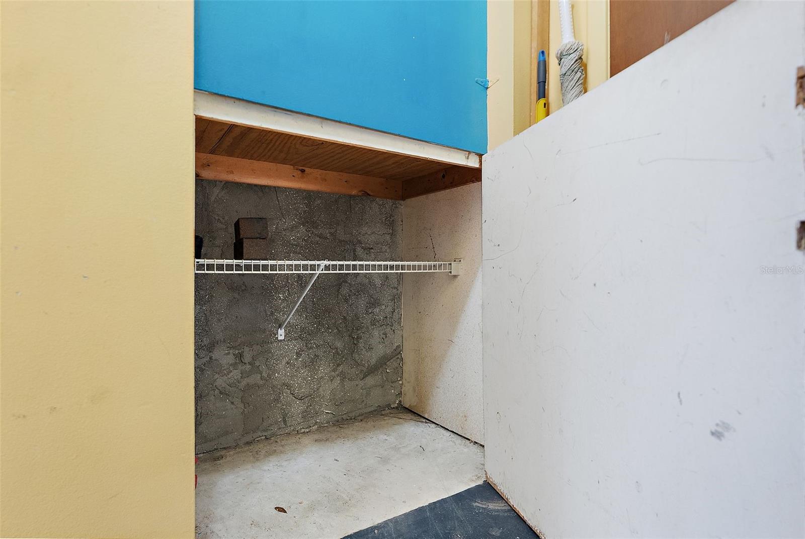 CAREFREE APTS CONDO - Residential