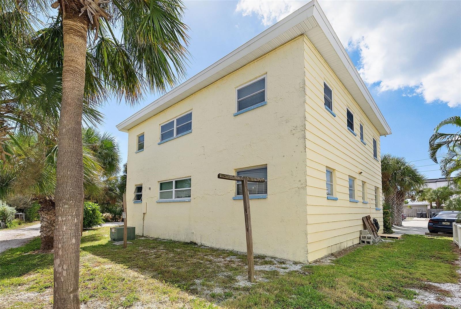 CAREFREE APTS CONDO - Residential