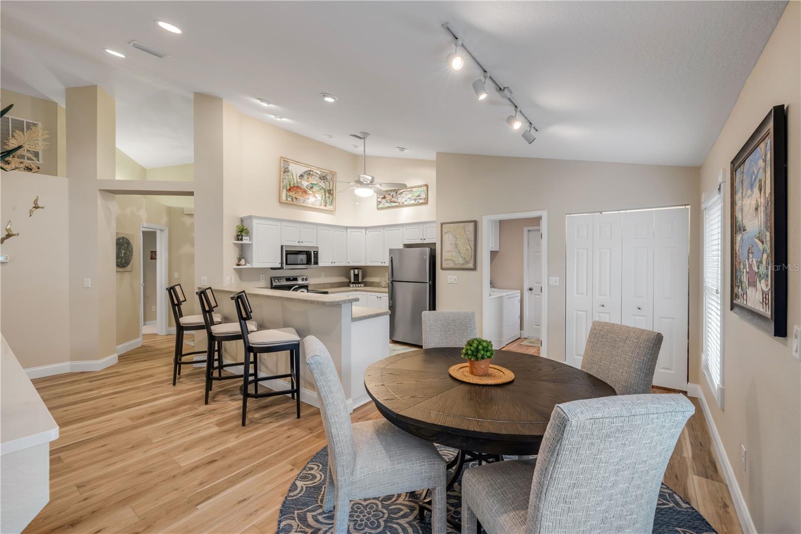 TYMBER TRACE PH 01 - Residential