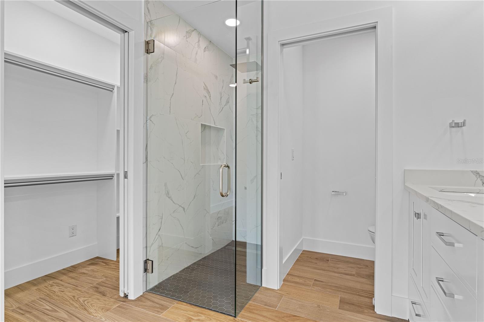 ENGLEWOOD GARDENS - Residential