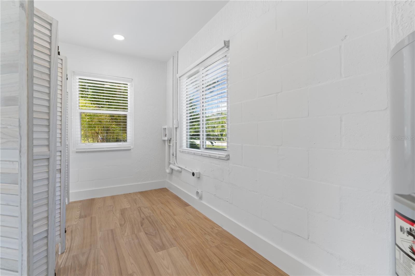 ENGLEWOOD GARDENS - Residential