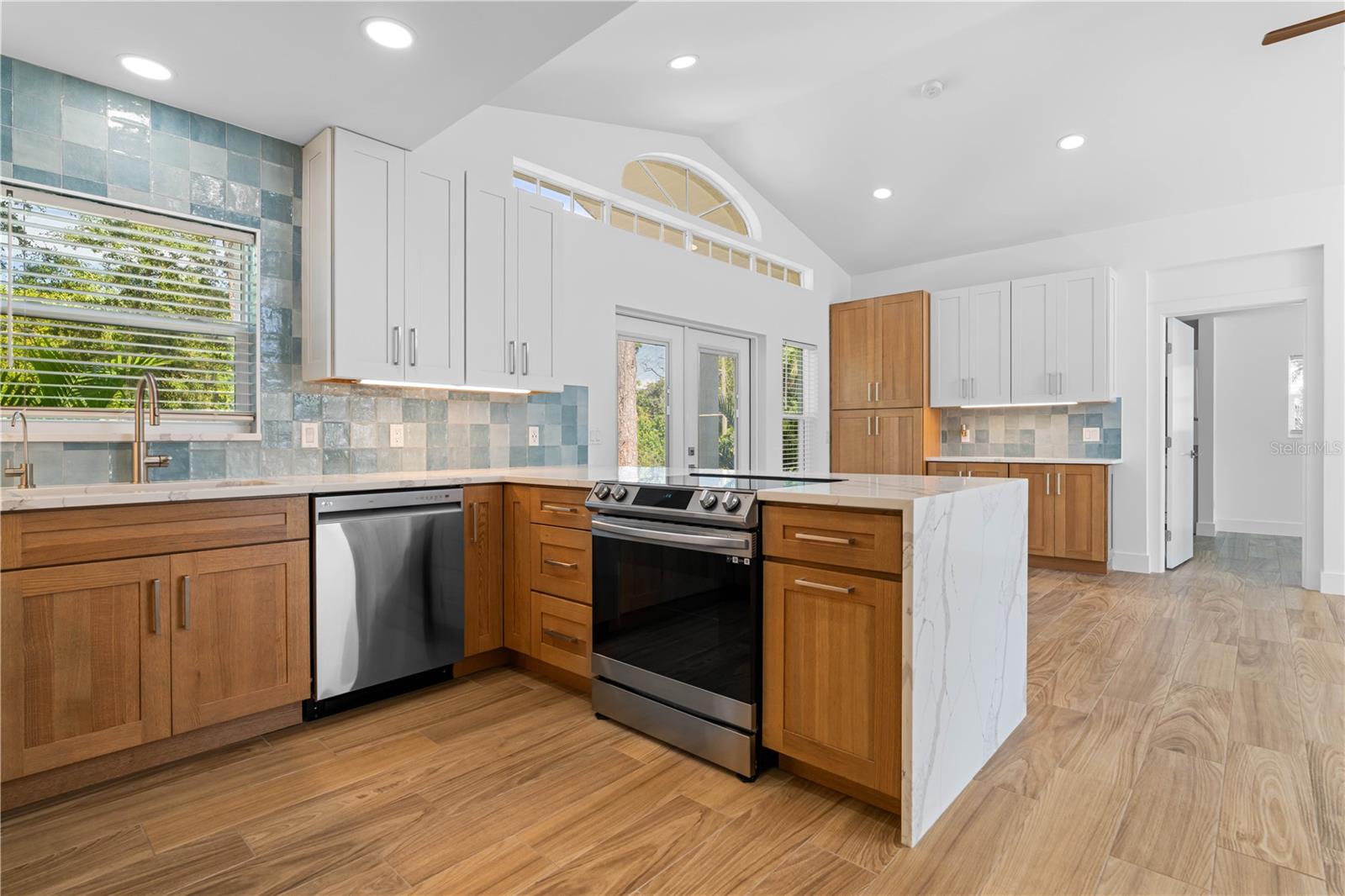 ENGLEWOOD GARDENS - Residential