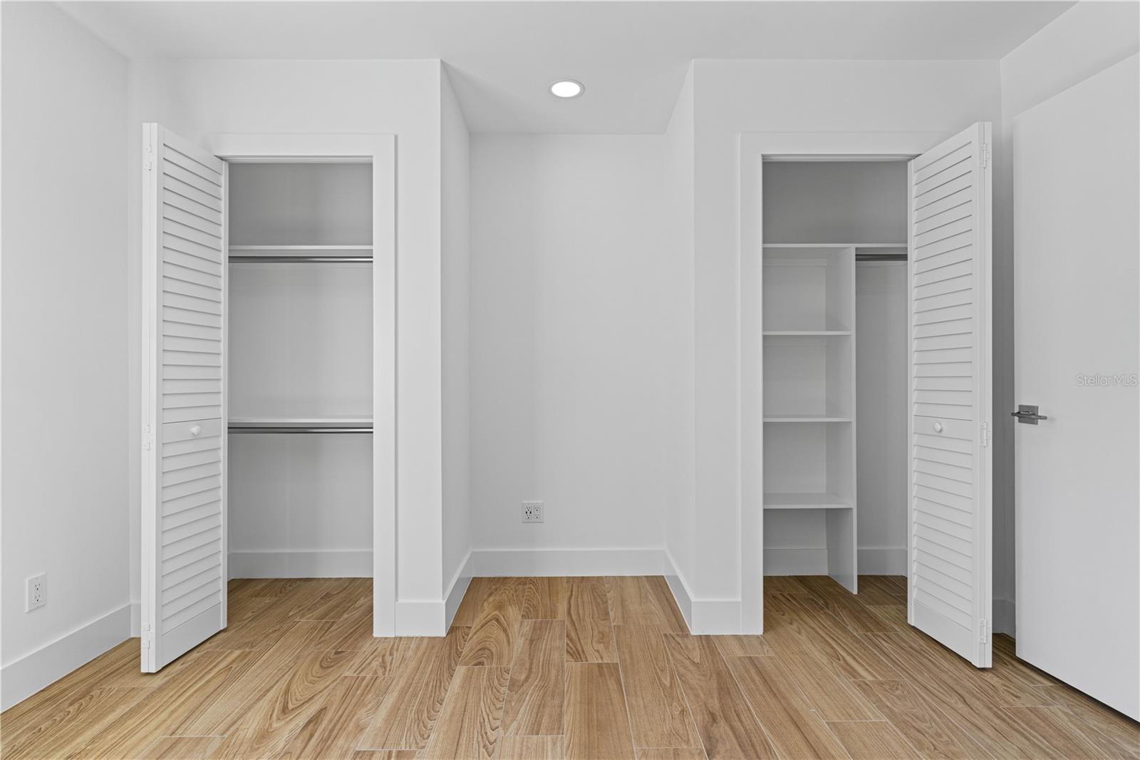 ENGLEWOOD GARDENS - Residential