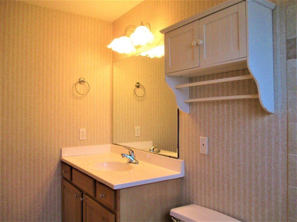 GOLFVIEW I CONDO - Residential Lease