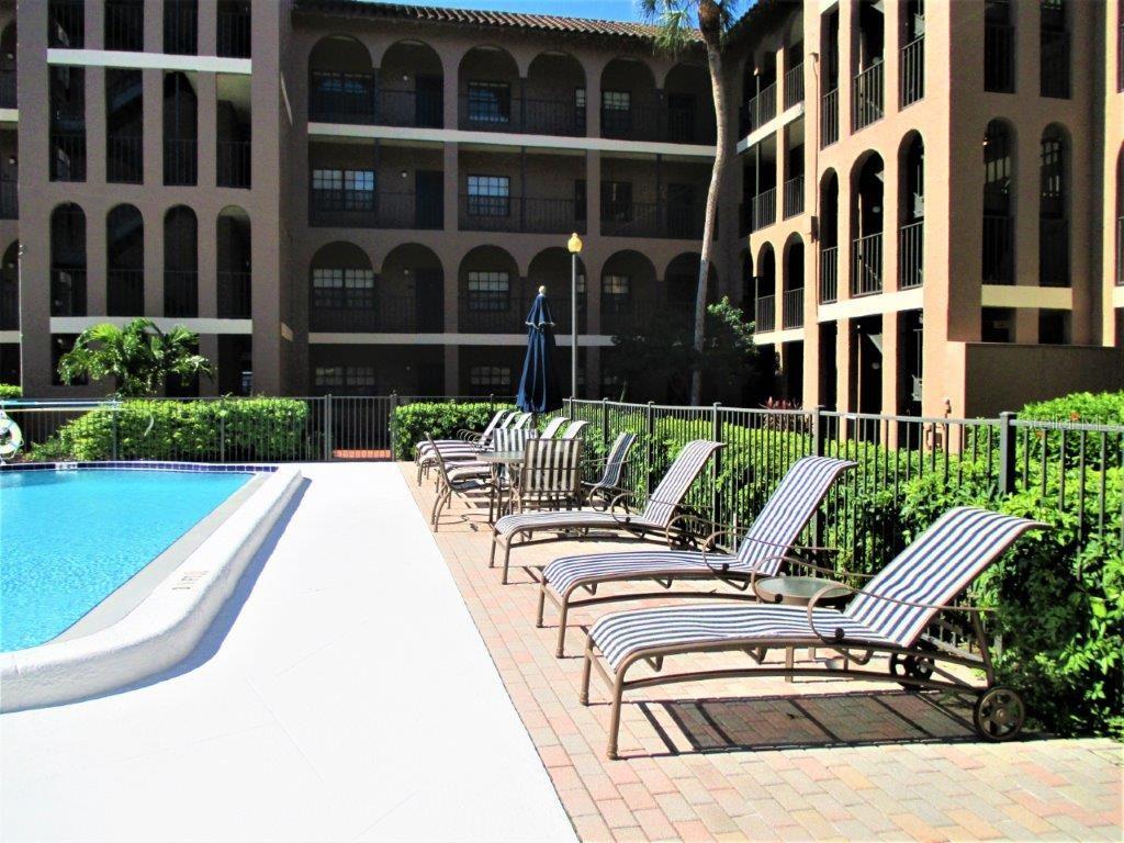 GOLFVIEW I CONDO - Residential Lease