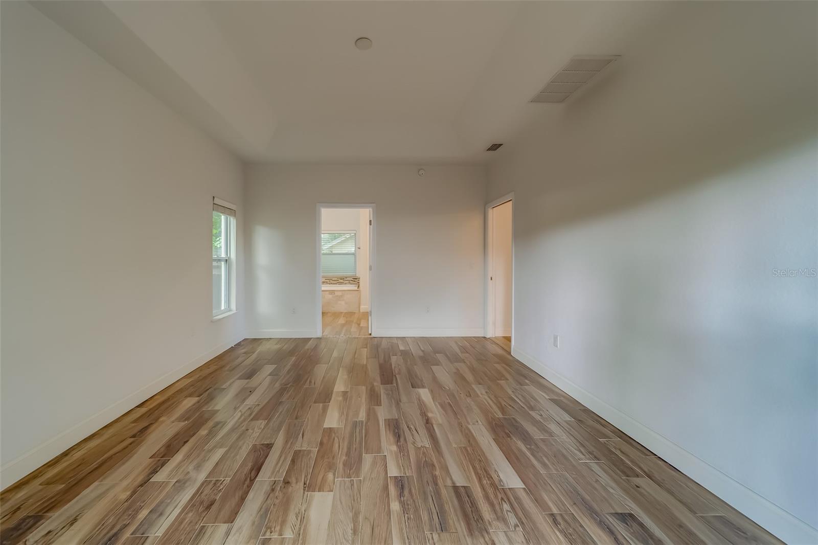 DIXIE PARK - Residential Lease