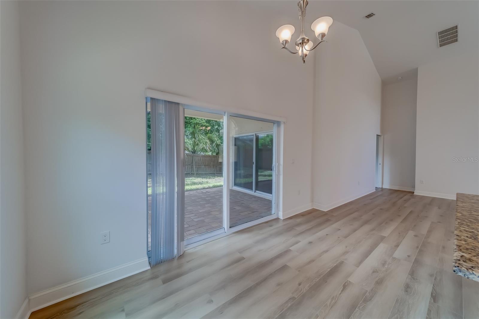 DIXIE PARK - Residential Lease
