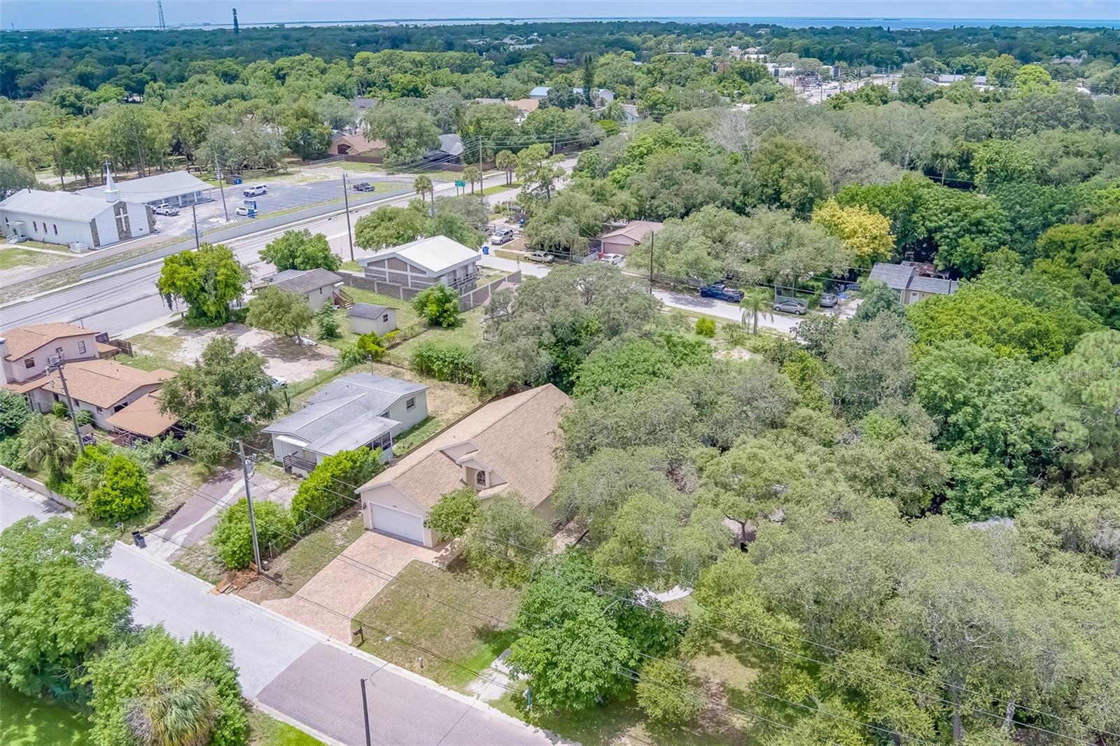 DIXIE PARK - Residential Lease