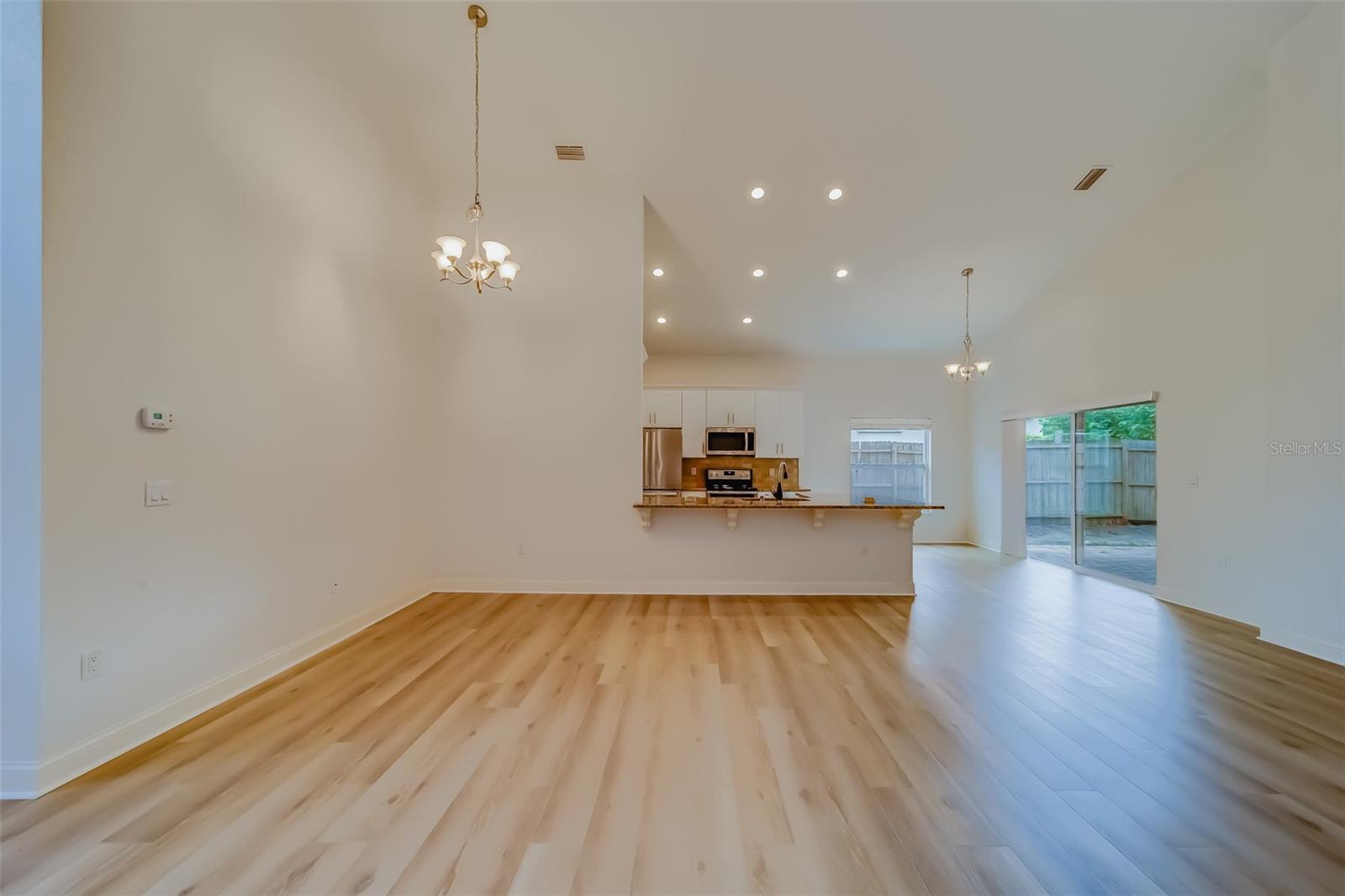 DIXIE PARK - Residential Lease