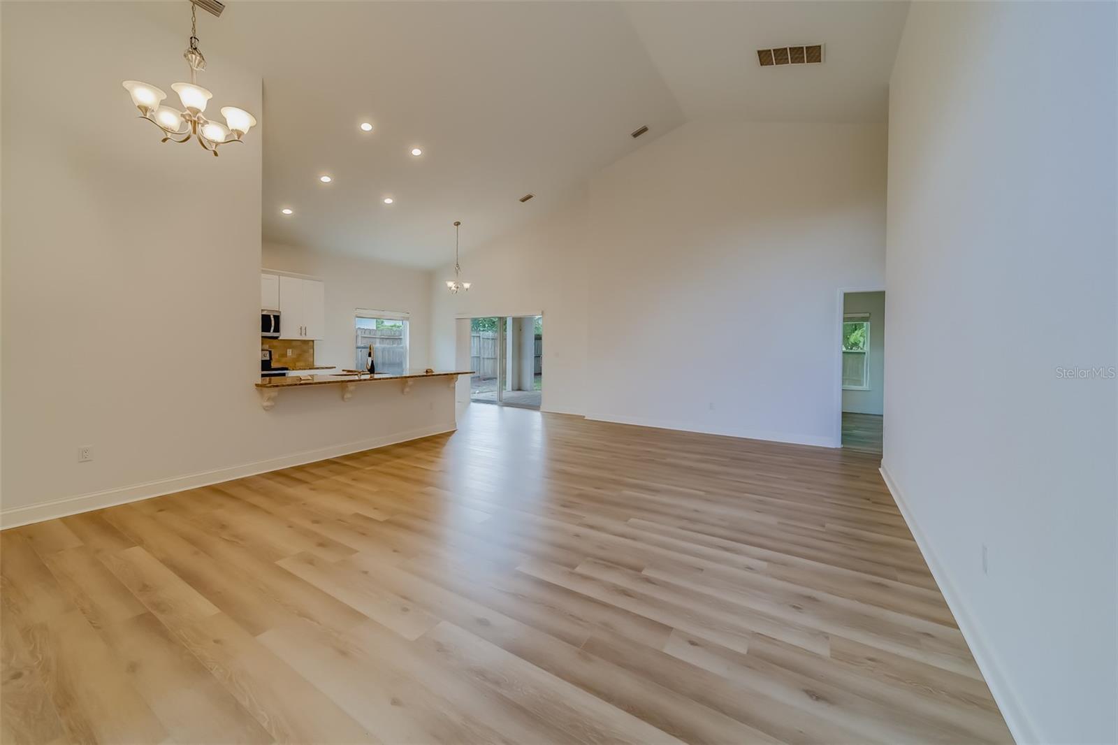 DIXIE PARK - Residential Lease