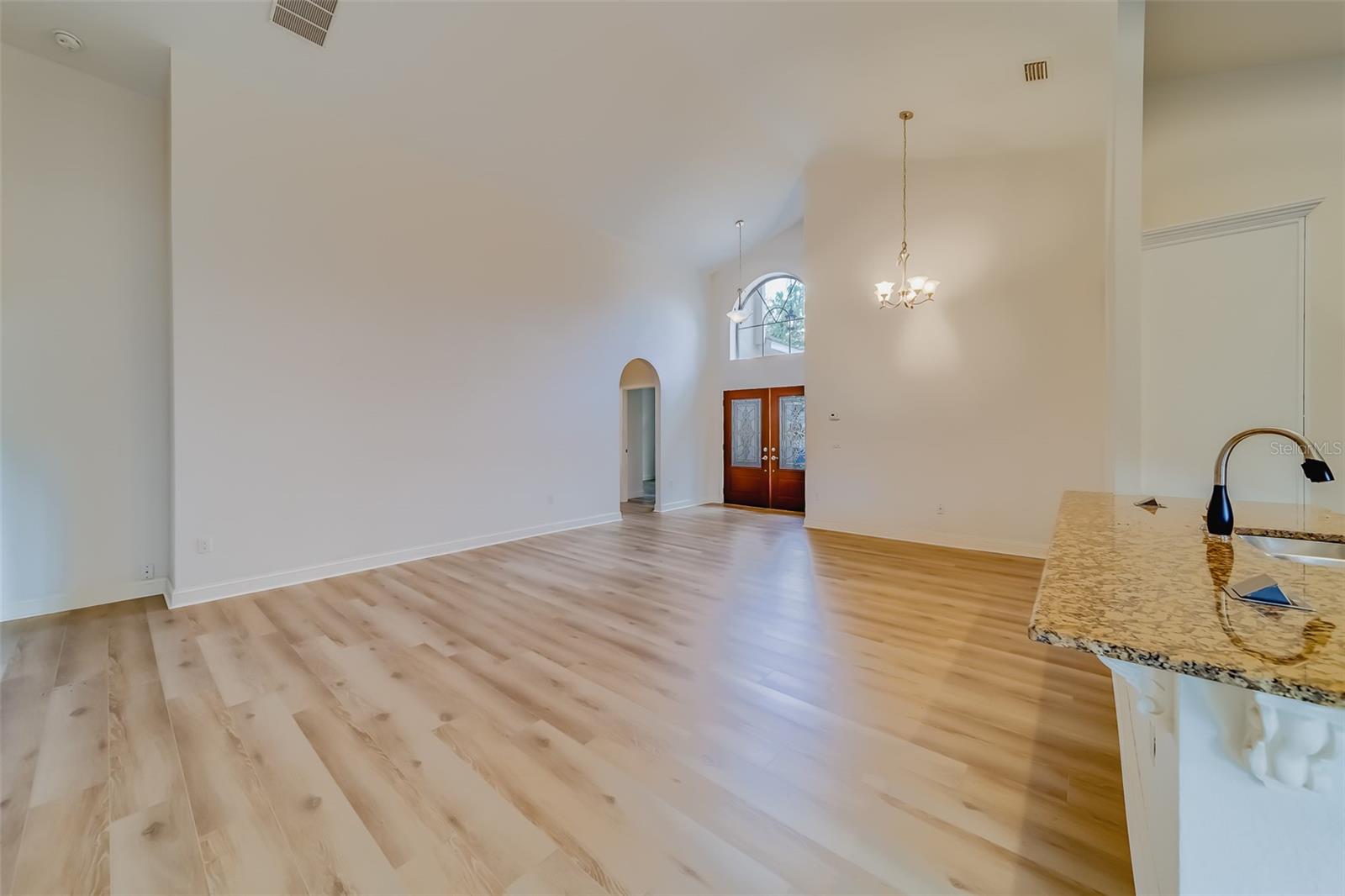 DIXIE PARK - Residential Lease
