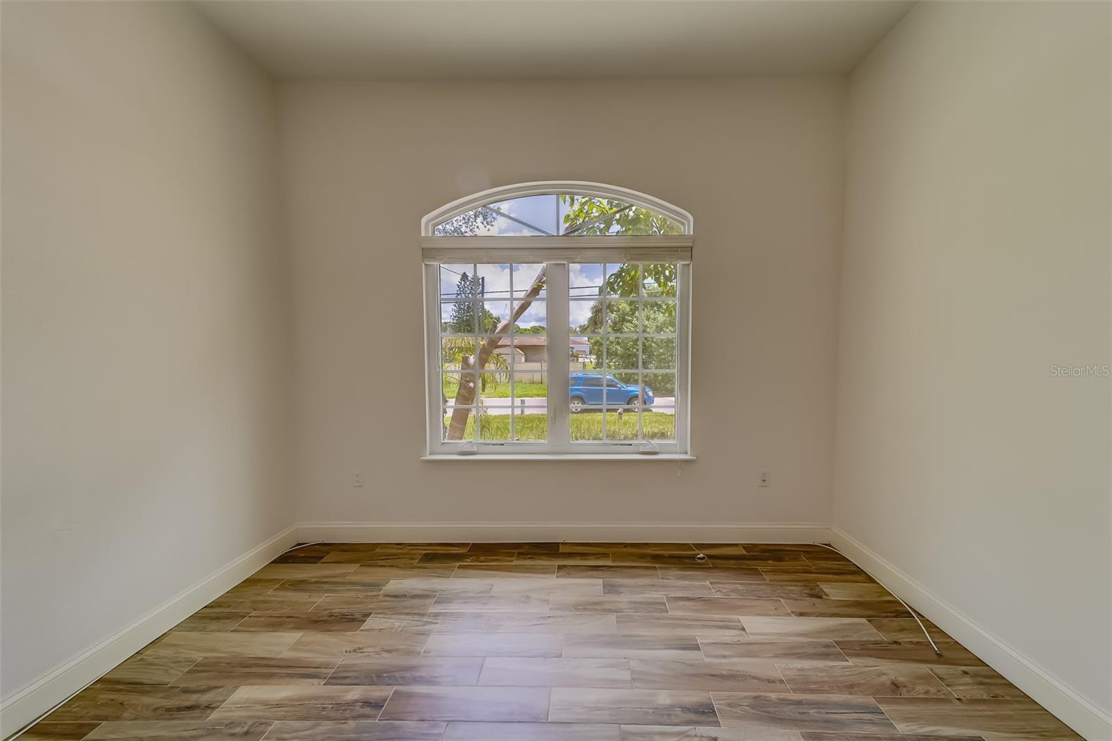 DIXIE PARK - Residential Lease