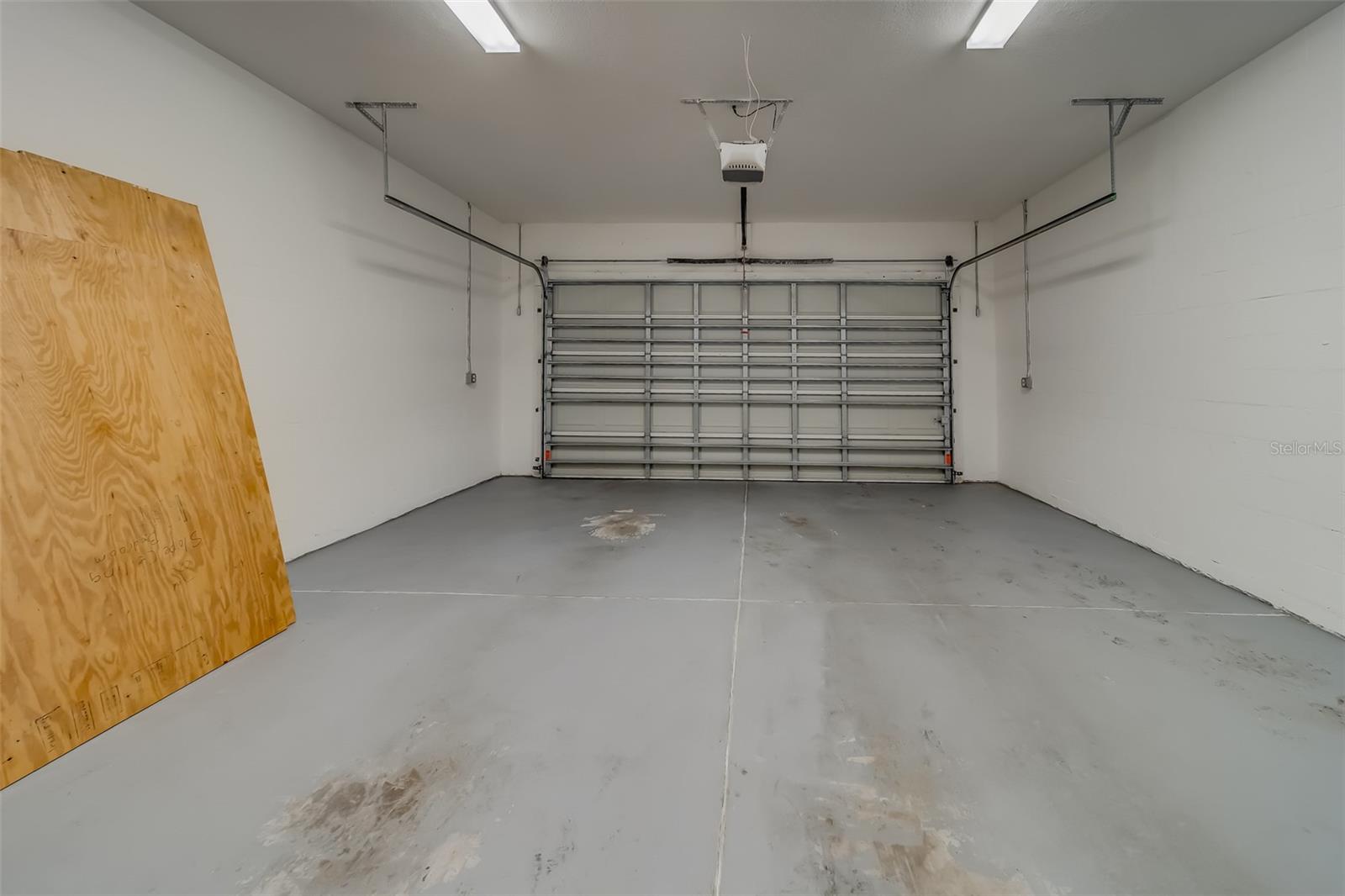 DIXIE PARK - Residential Lease