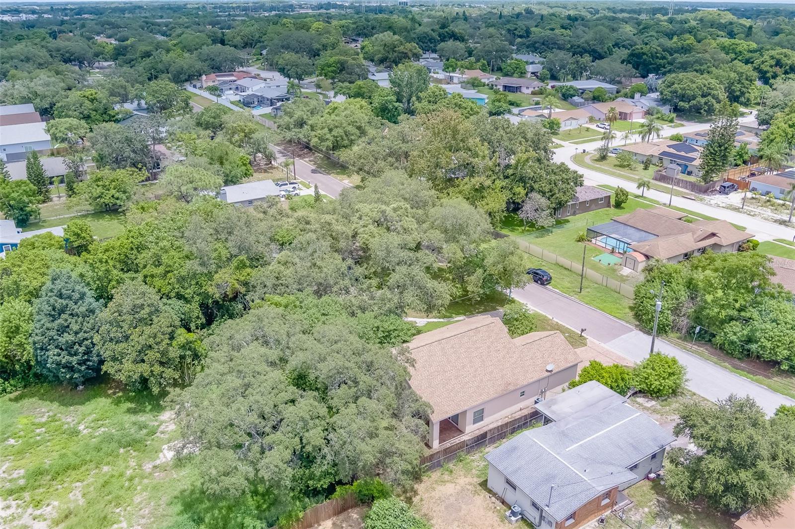 DIXIE PARK - Residential Lease