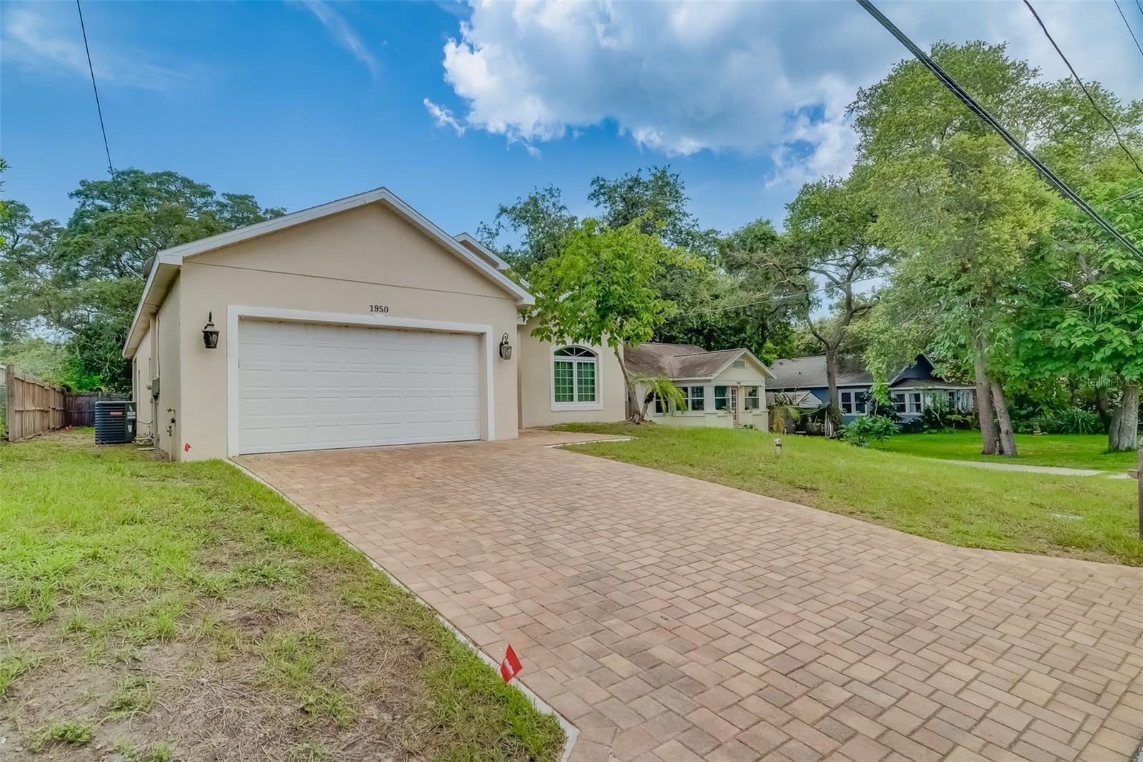 DIXIE PARK - Residential Lease