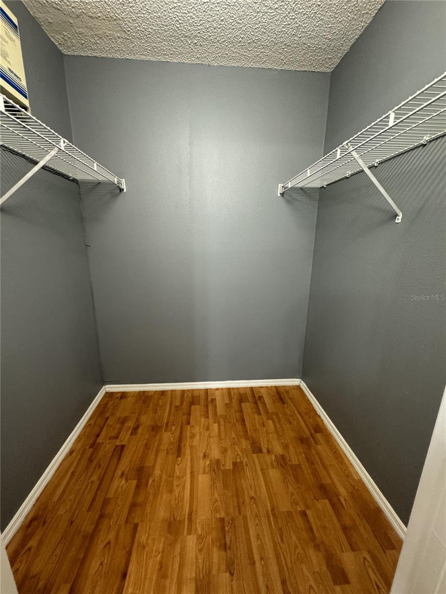 LAKEWOOD AT MEADOW WOODS PH 01 - Residential