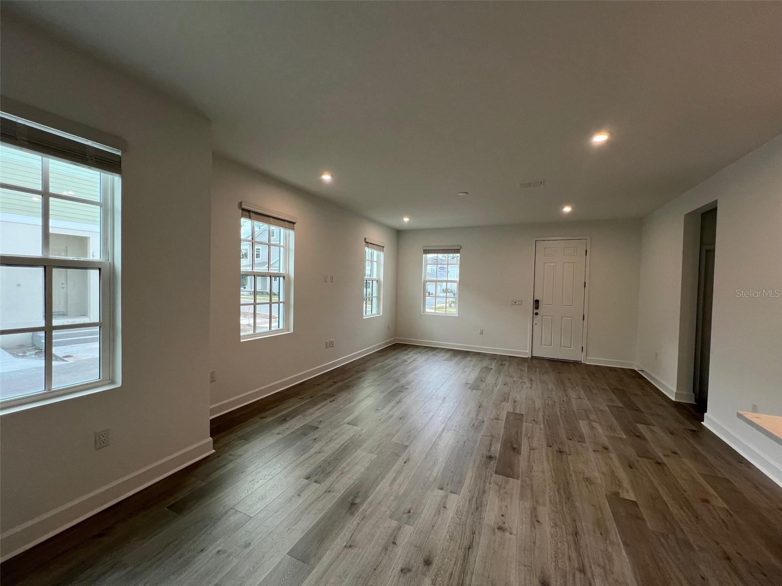 CELEBRATION ISLAND VILLAGE - Residential