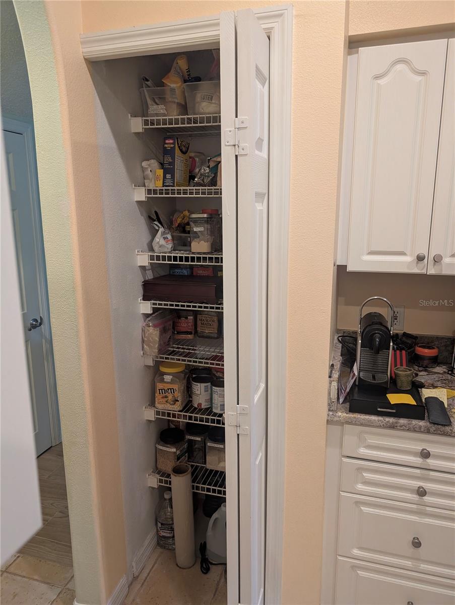 BROOKFIELD - Residential