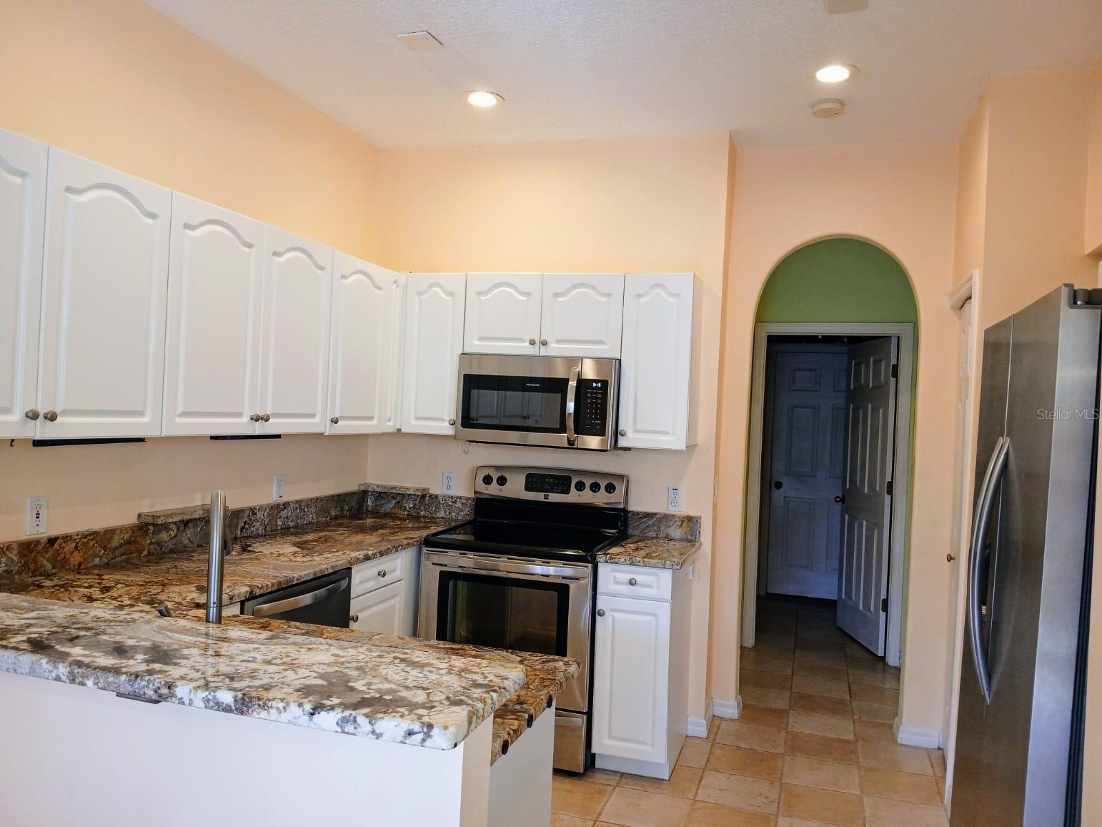 BROOKFIELD - Residential