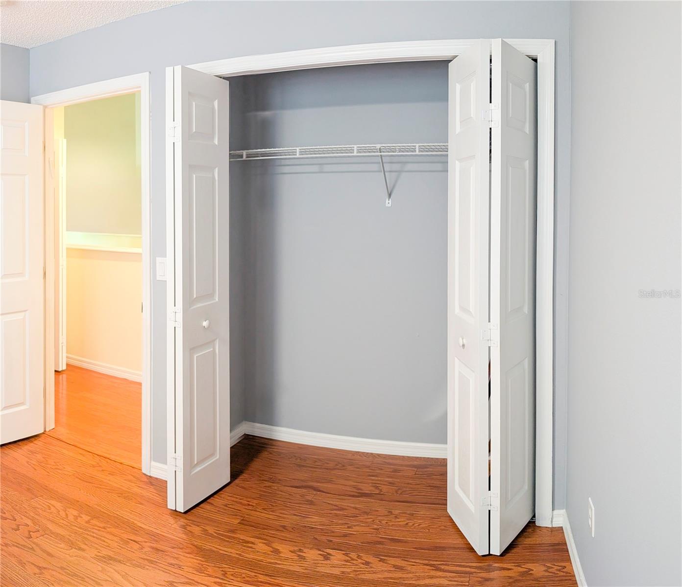 BROOKFIELD - Residential