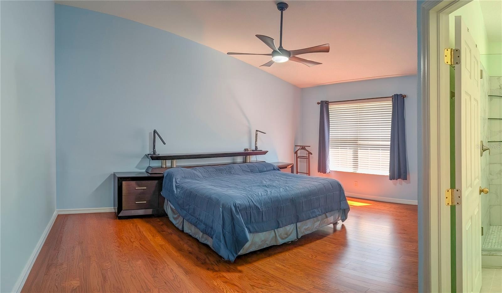 BROOKFIELD - Residential