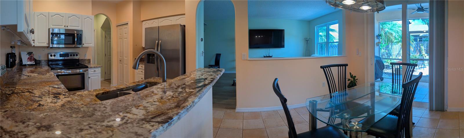 BROOKFIELD - Residential