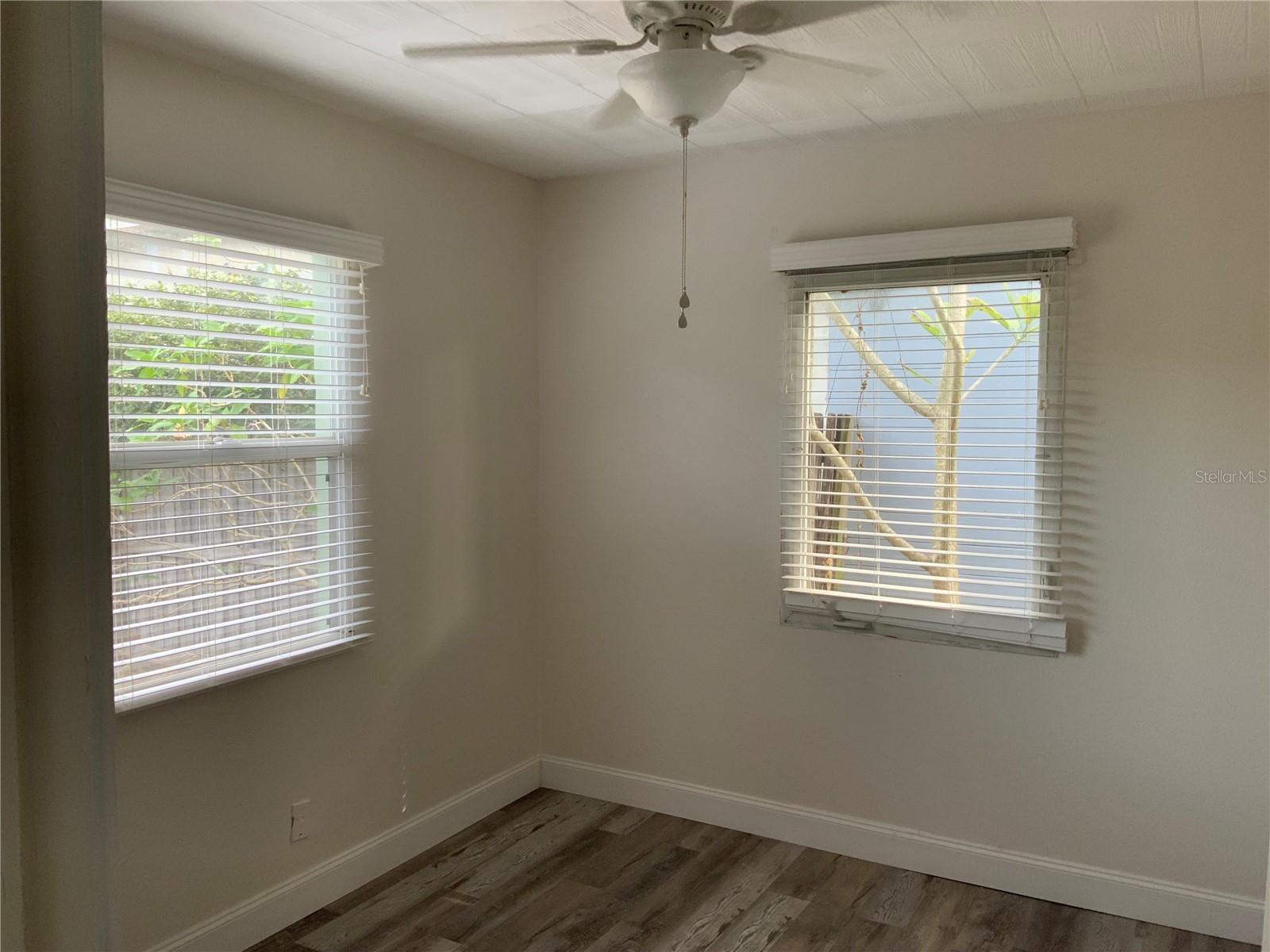 COLONIAL PARKS SUB - Residential