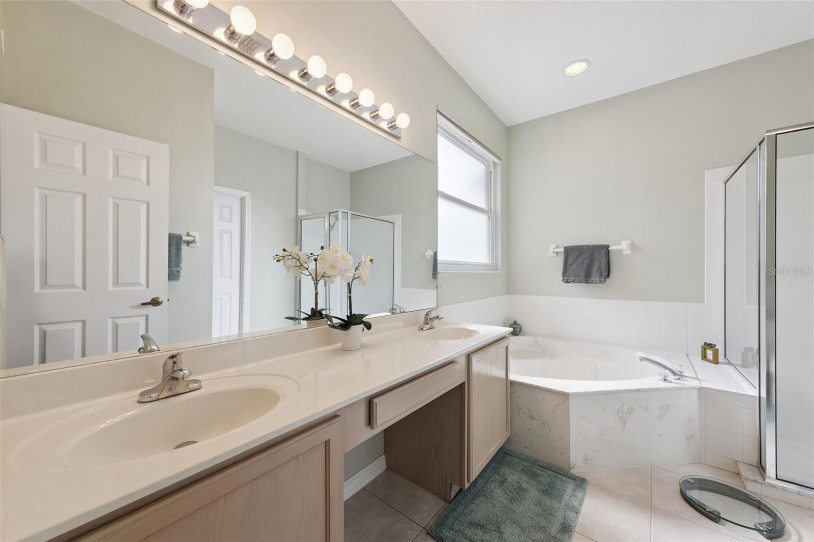 ARROWHEAD PH 02 - Residential