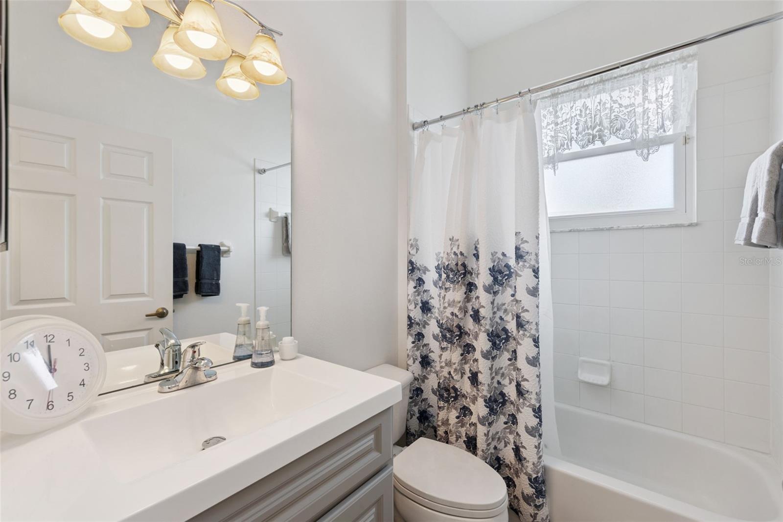 ARROWHEAD PH 02 - Residential