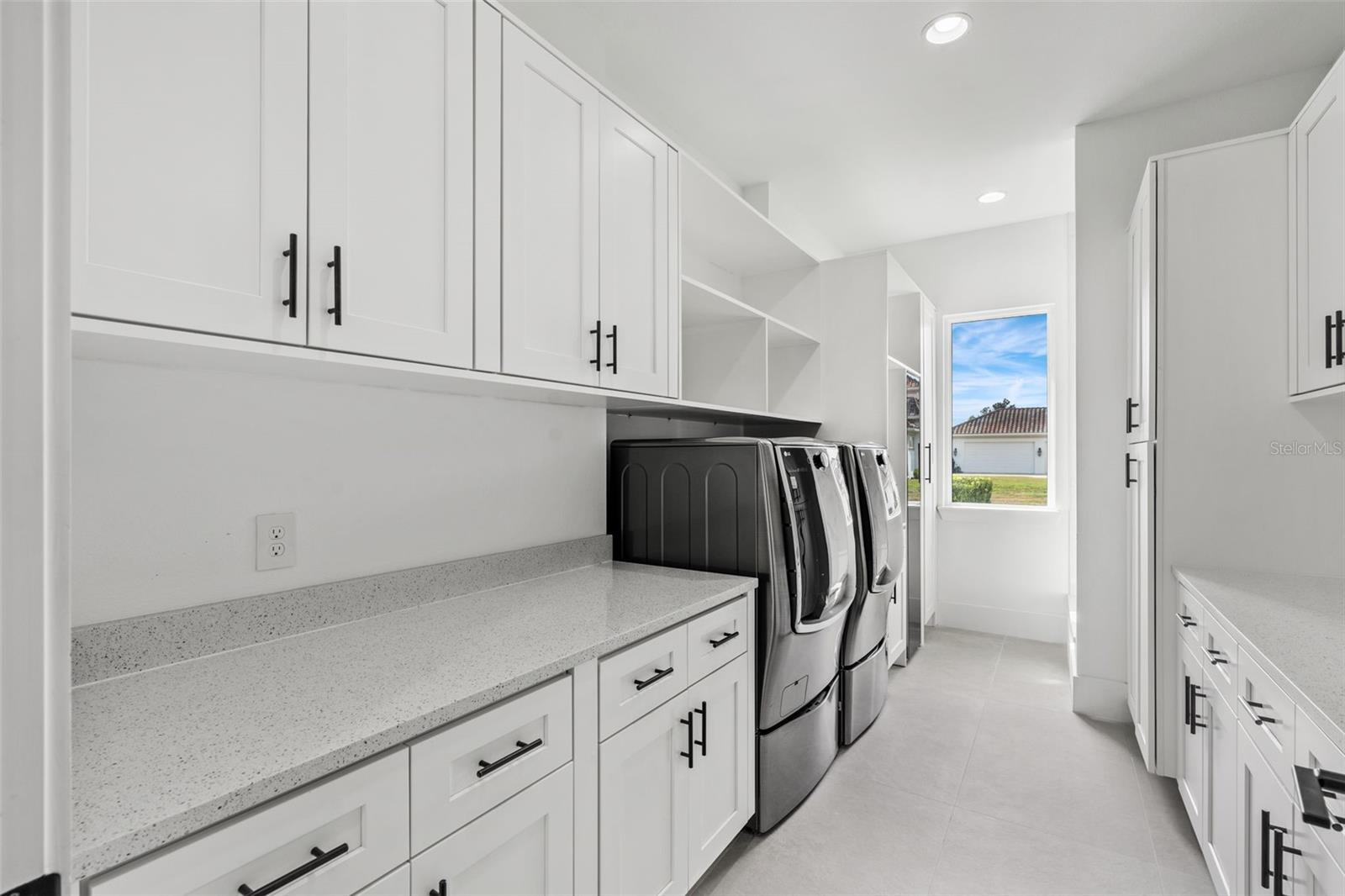 SIGNATURE LAKES PH 02 A B H I J - Residential