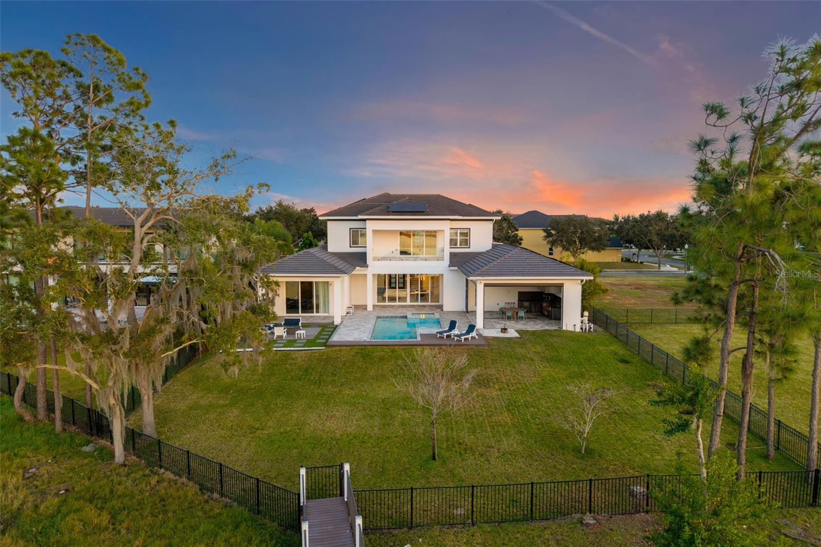 SIGNATURE LAKES PH 02 A B H I J - Residential