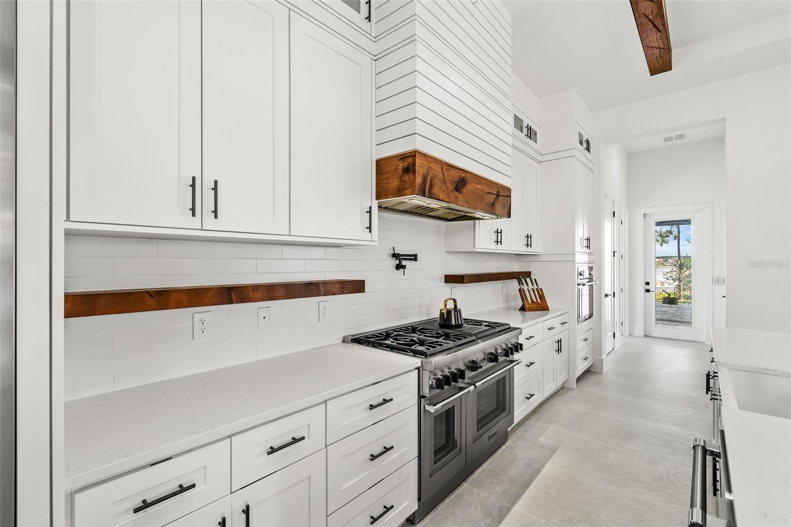 SIGNATURE LAKES PH 02 A B H I J - Residential