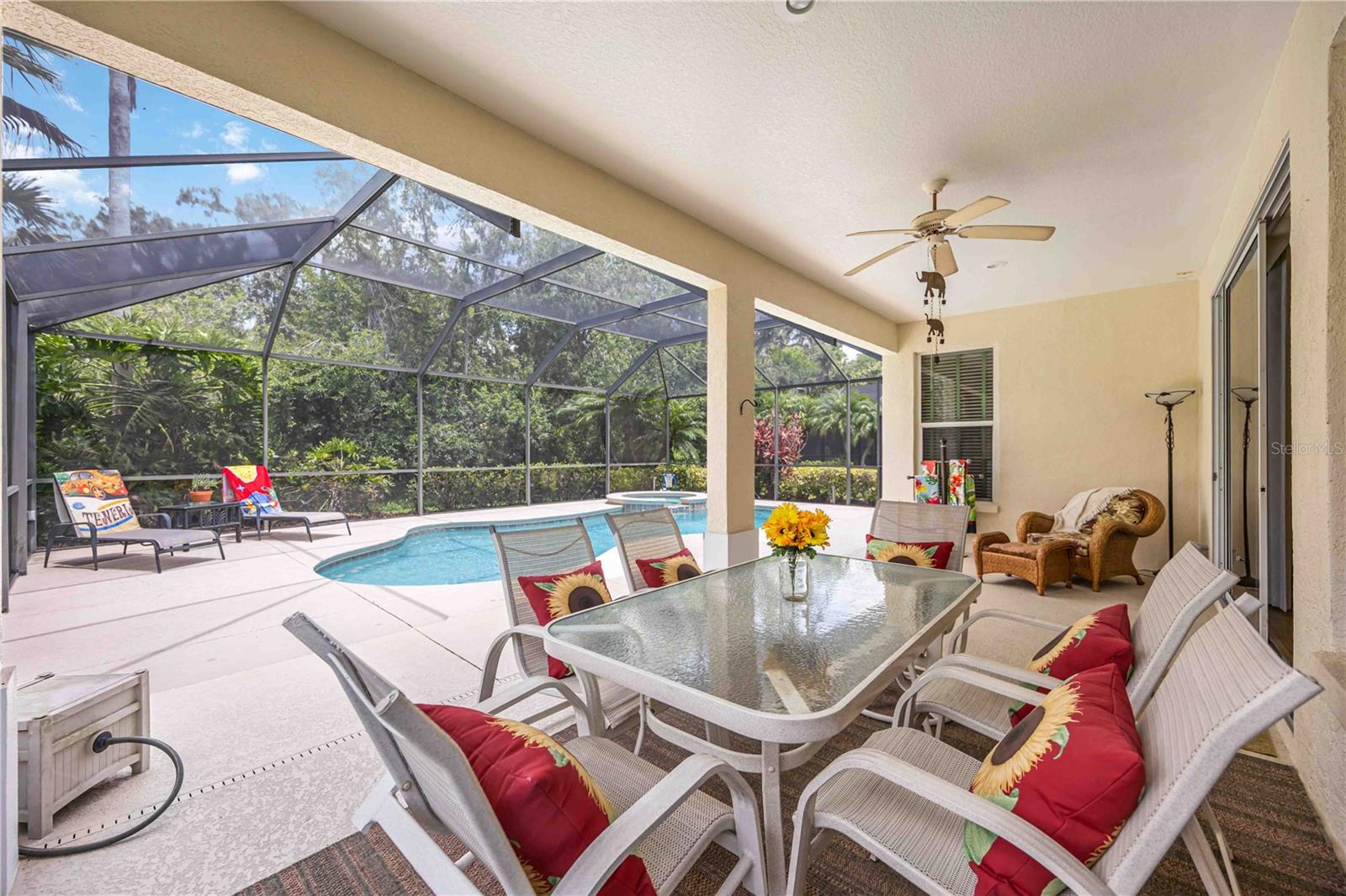 WATERLEFE GOLF & RIVER CLUB - Residential