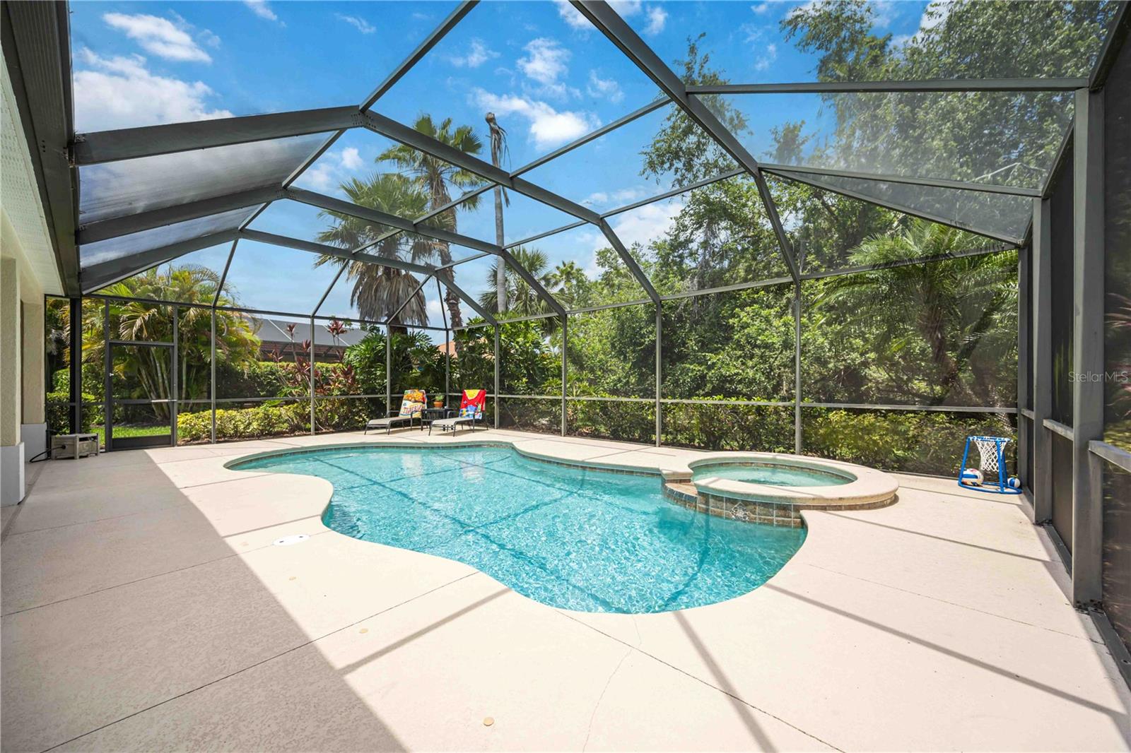 WATERLEFE GOLF & RIVER CLUB - Residential