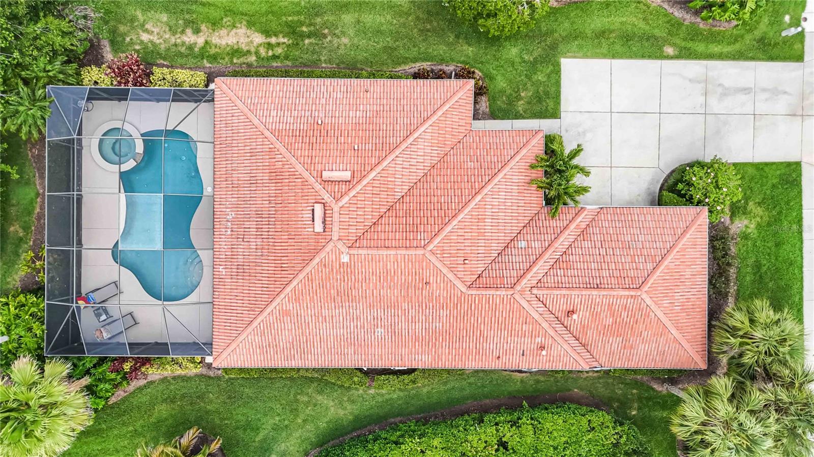 706 MISTY POND COURT