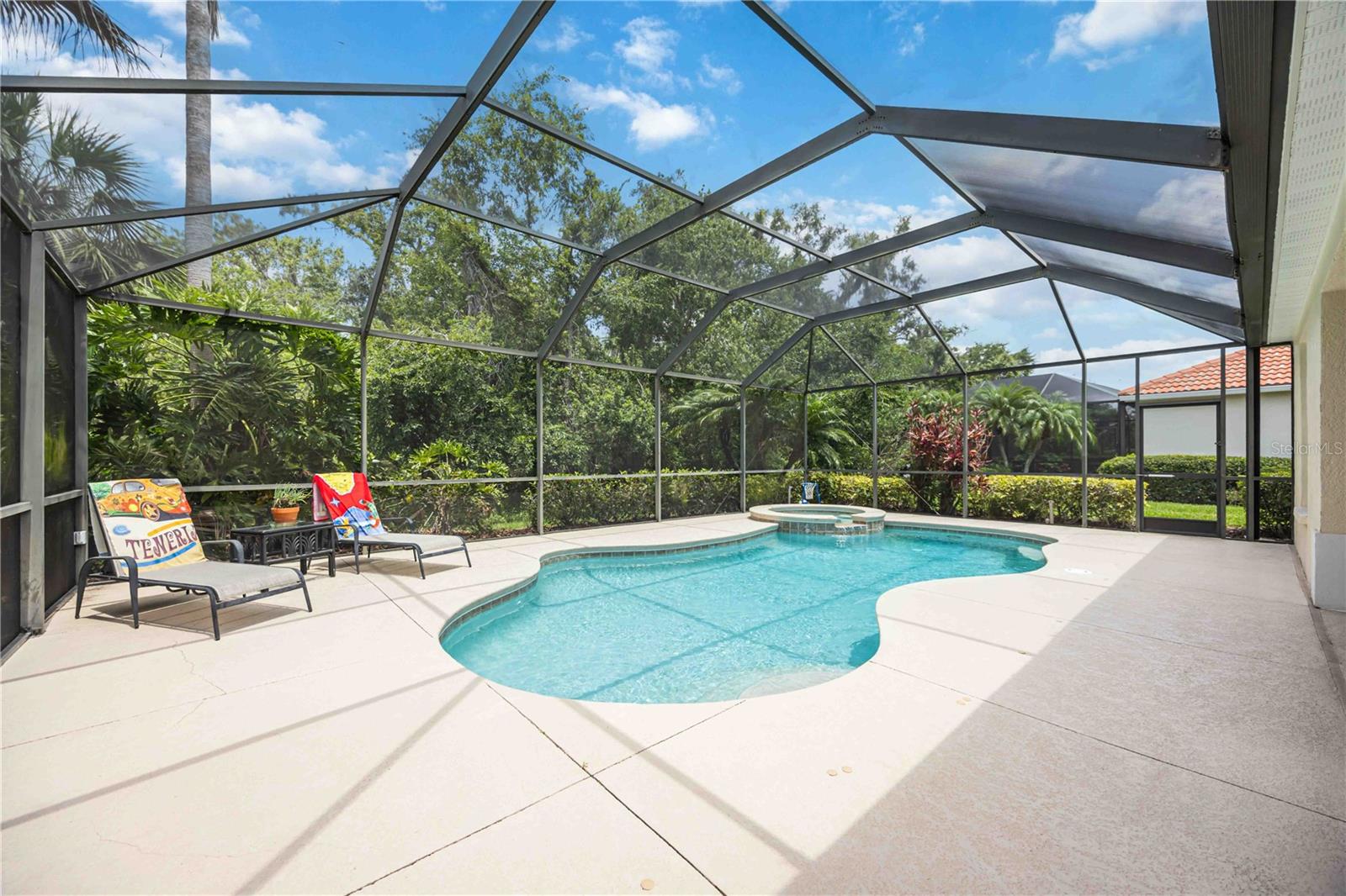 WATERLEFE GOLF & RIVER CLUB - Residential