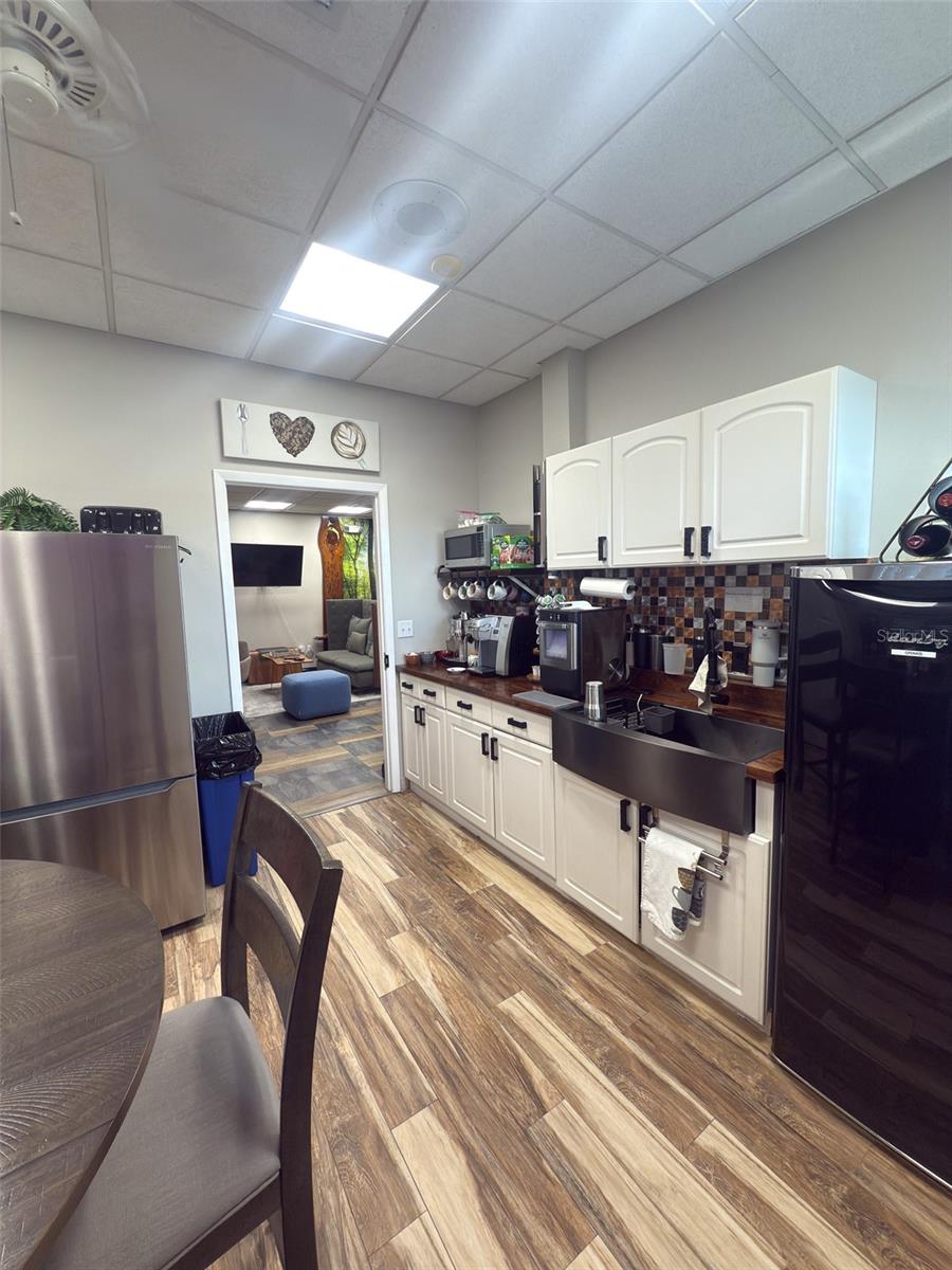 ACKERS SUB - Commercial Sale