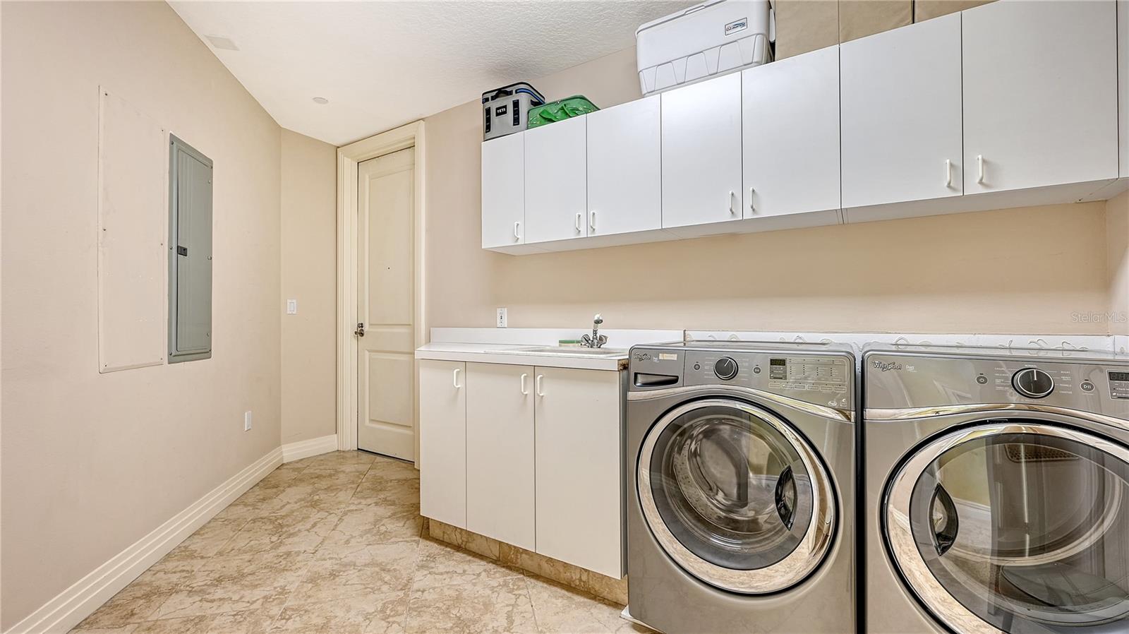 BEAU CIEL - Residential