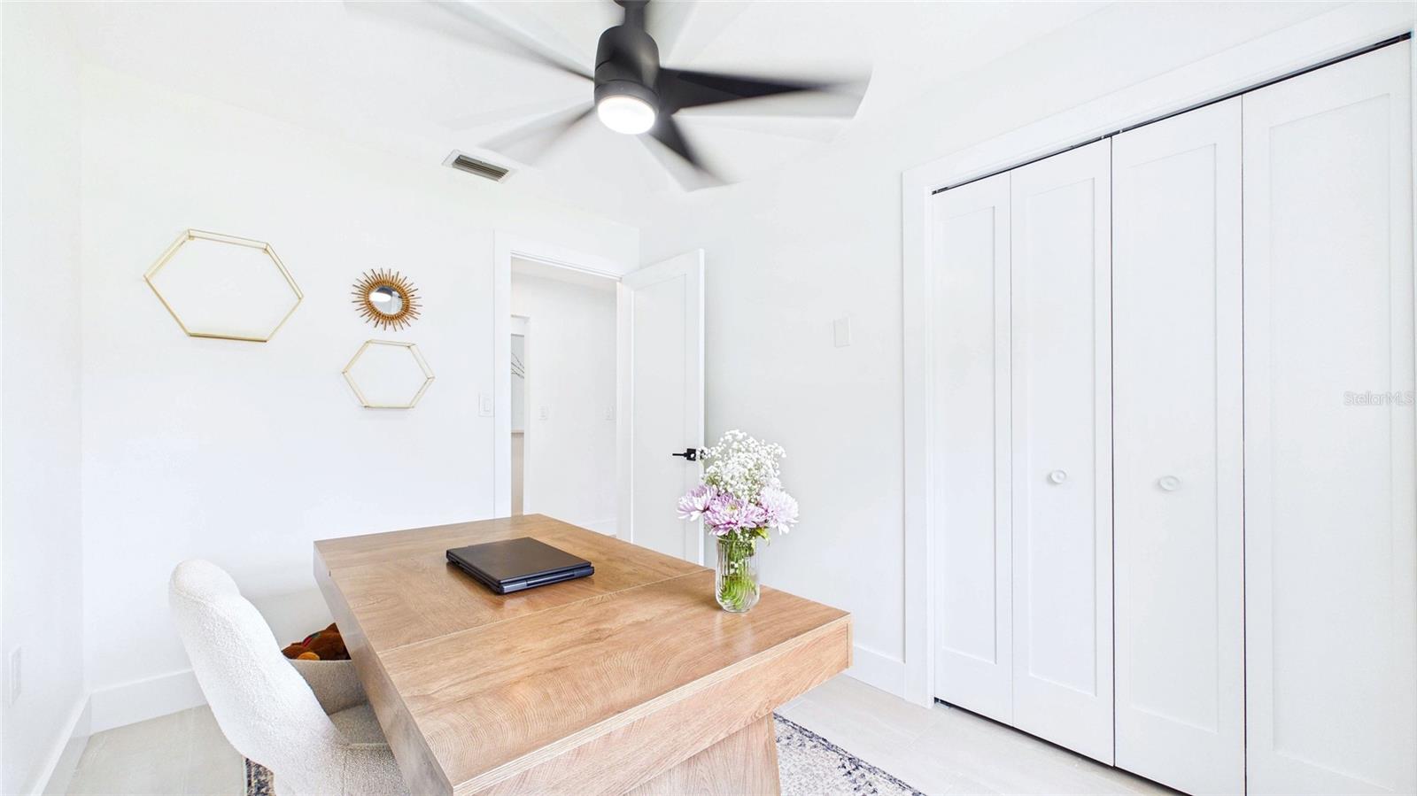 SHORE ACRES EDGEWATER SEC - Residential