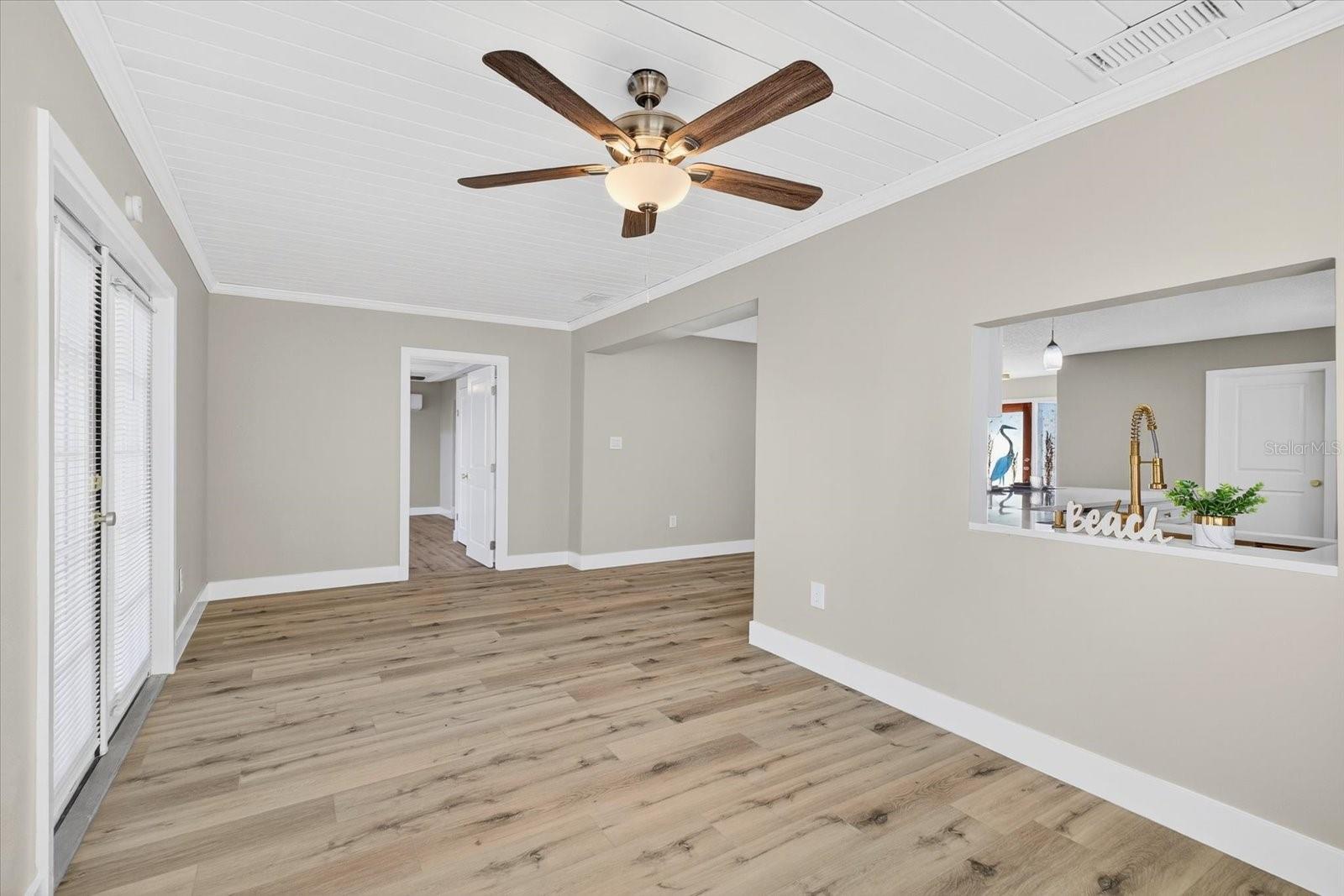 FLOR A MAR - Residential