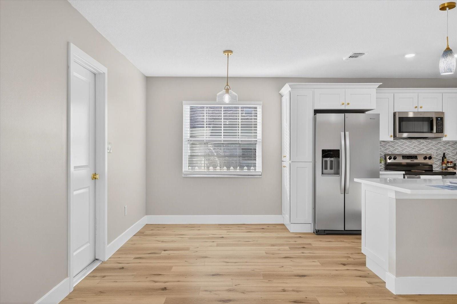 FLOR A MAR - Residential