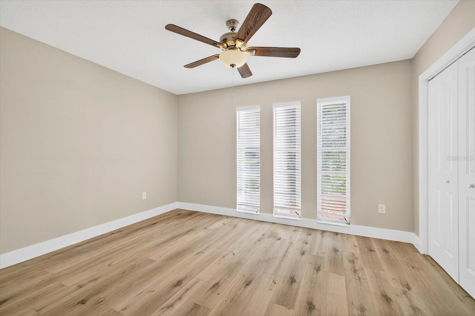 FLOR A MAR - Residential