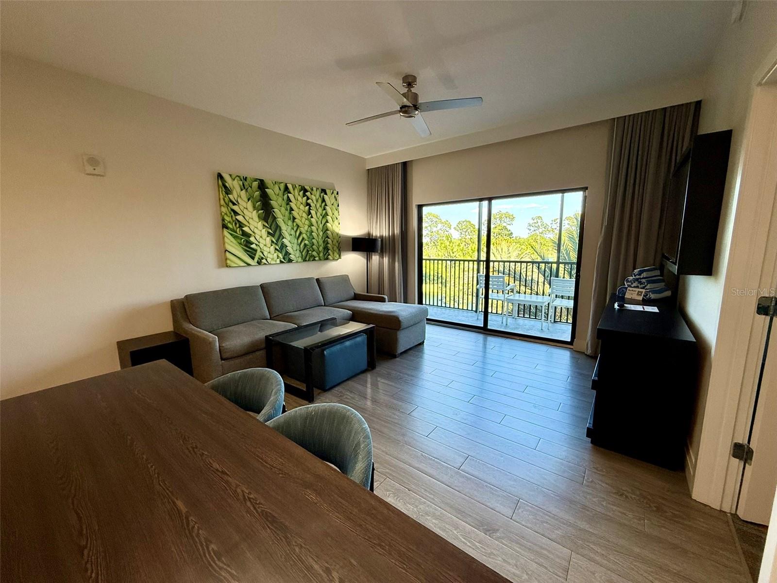 GROVE RESORT AND SPA HOTEL CONDO 1 - Residential