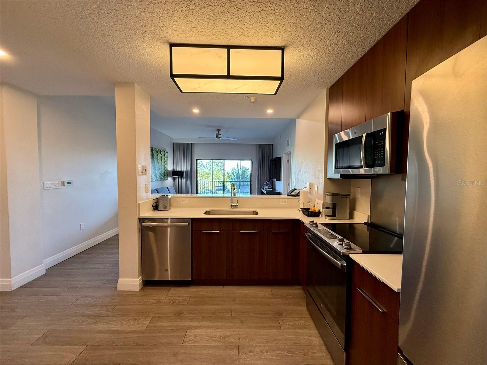 GROVE RESORT AND SPA HOTEL CONDO 1 - Residential